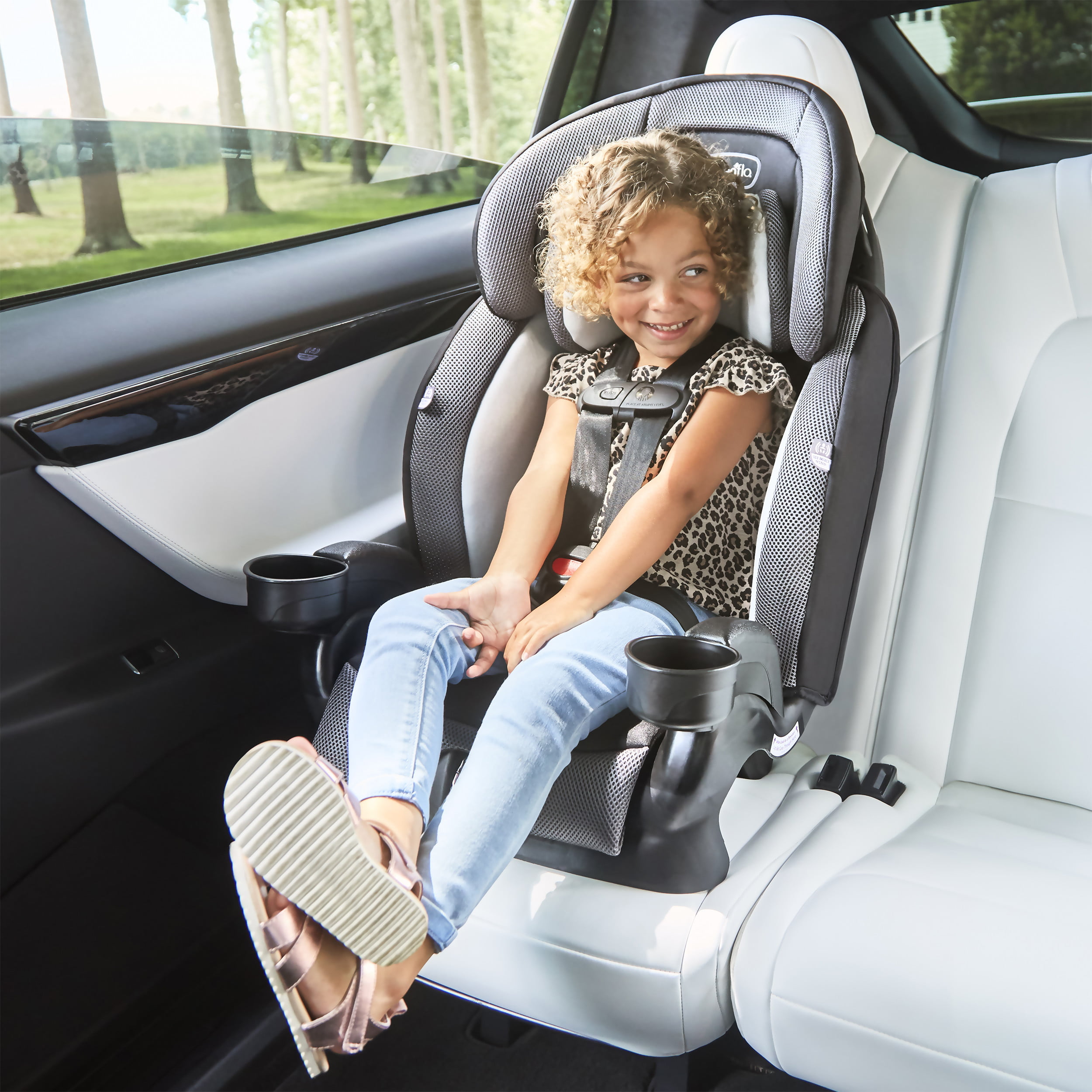 2025 Chase Plus 2-in-1 Booster Car Seat (Geneva Pink)