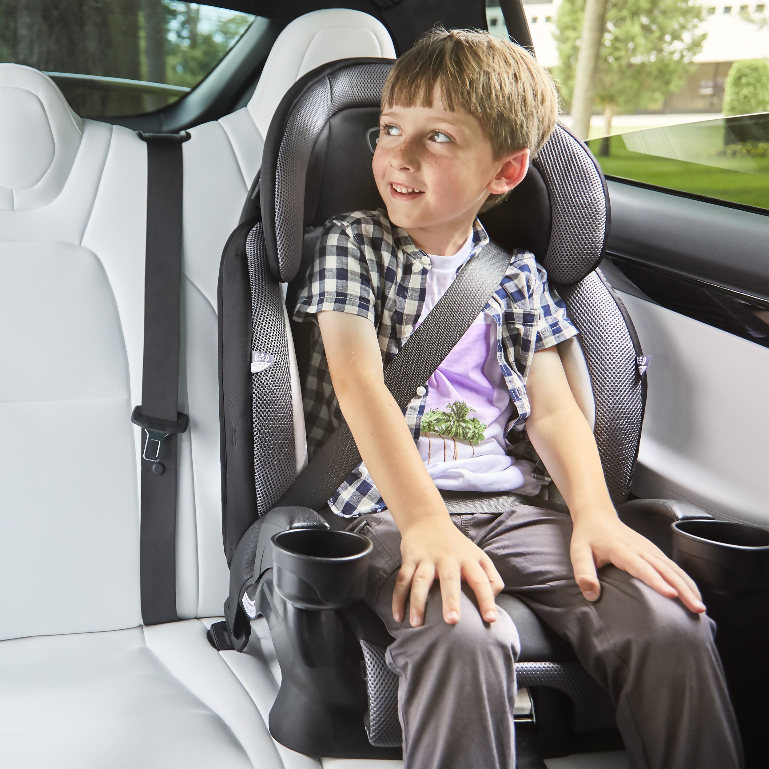 2025 Chase Plus 2-in-1 Booster Car Seat (Geneva Pink)