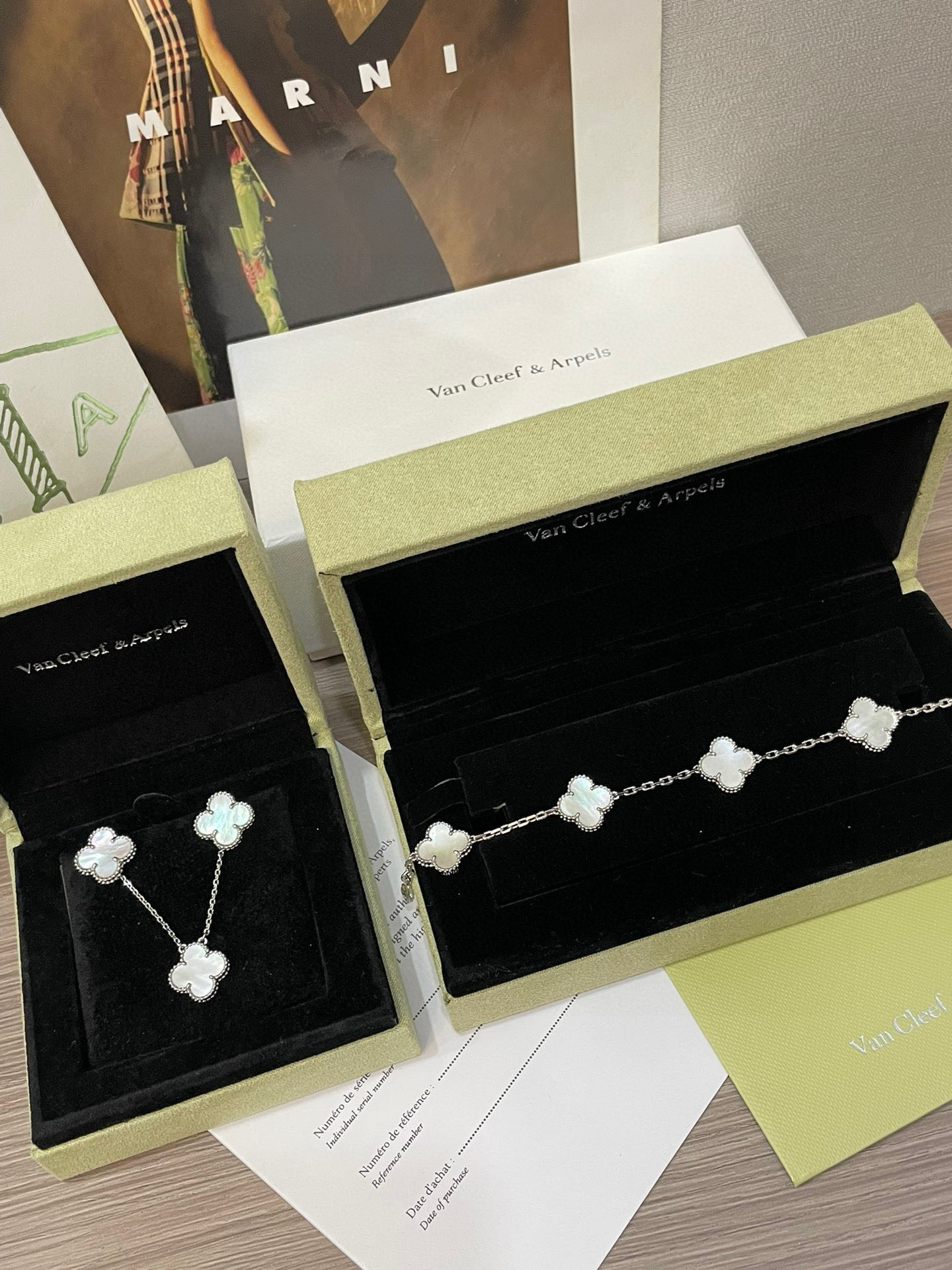 Van Cleef & Arpels Clover Jewelry Set - LuxuryEva