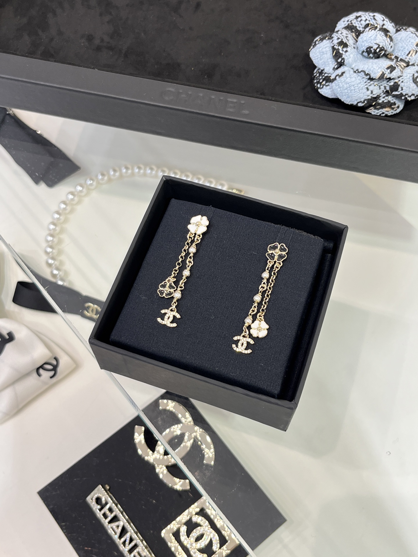 CHANEL 25P New Black & White Enamel Mini Clover & Camellia Double C Drop Earrings - LuxuryEva