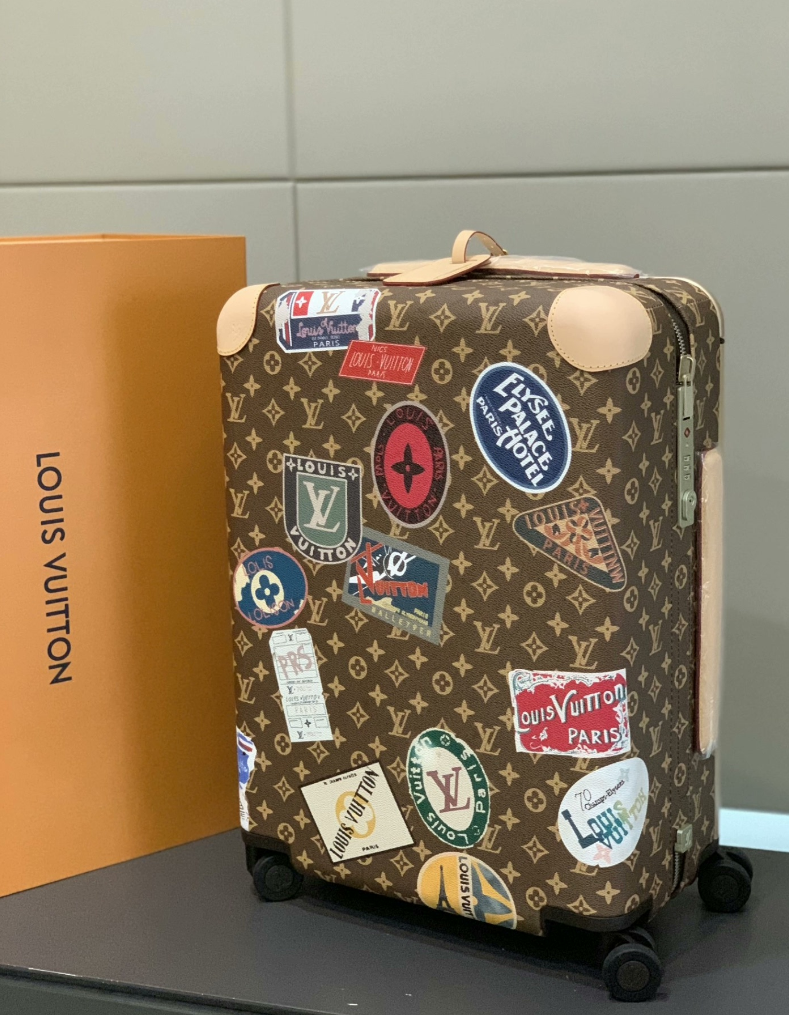 LV Horizon 55 M14728 - LuxuryEva