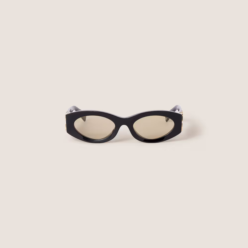 FROM THE RUNWAY Miu Glimpse sunglasses MYR 2,060 - LuxuryEva
