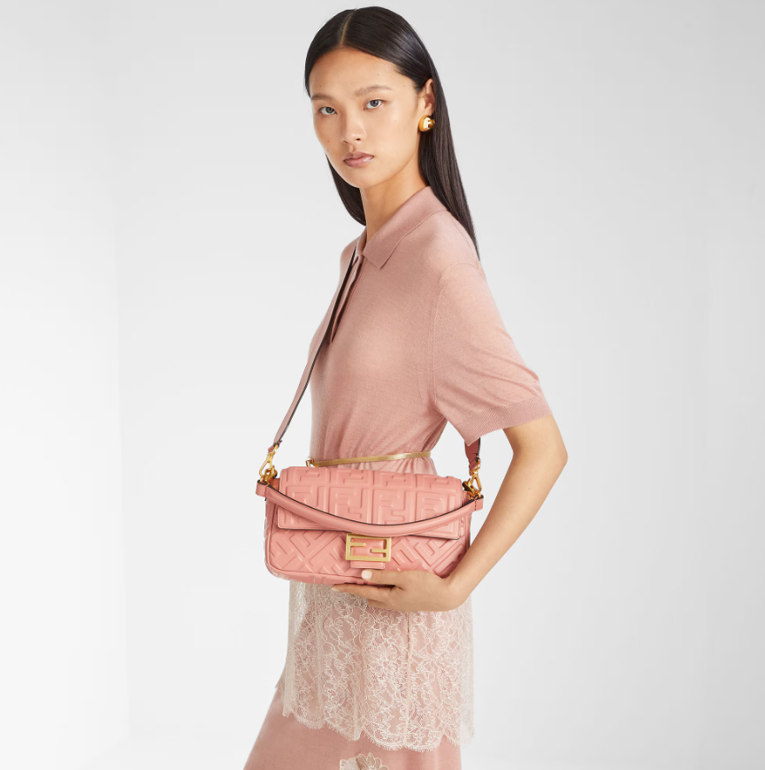 FENDI Baguette Pink - LuxuryEva