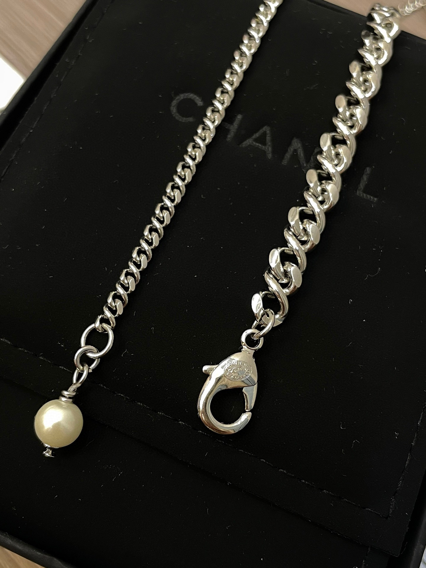 CHANEL NECKLECES - LuxuryEva