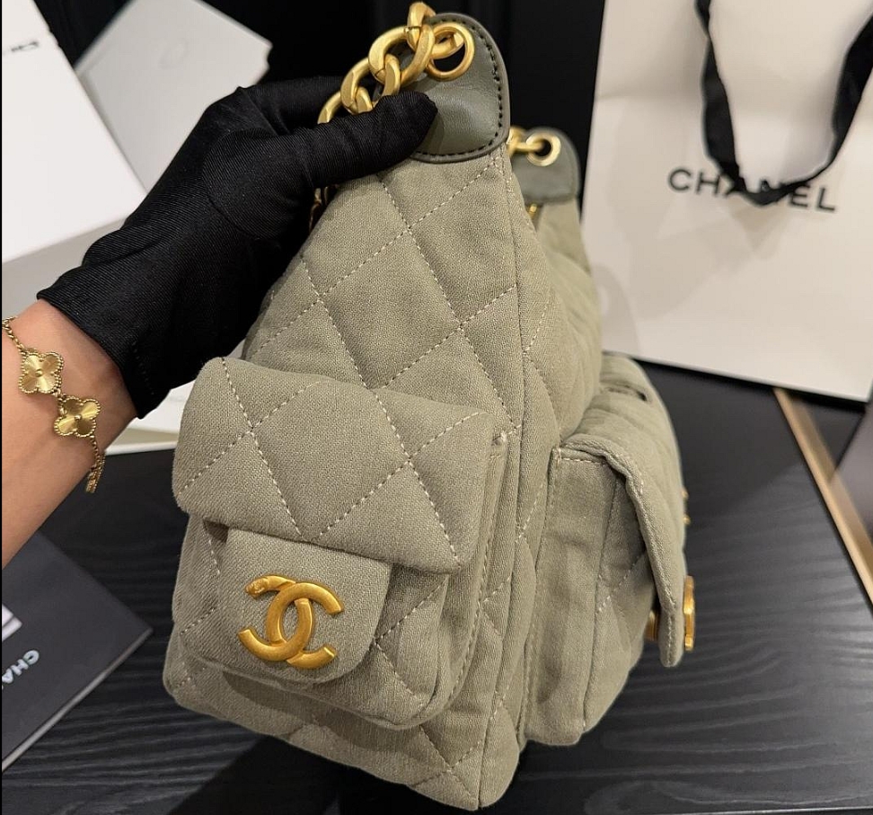 【🔥Special Offers🔥】Chanel Cambon Ligne Small Reporter Bag - LuxuryEva