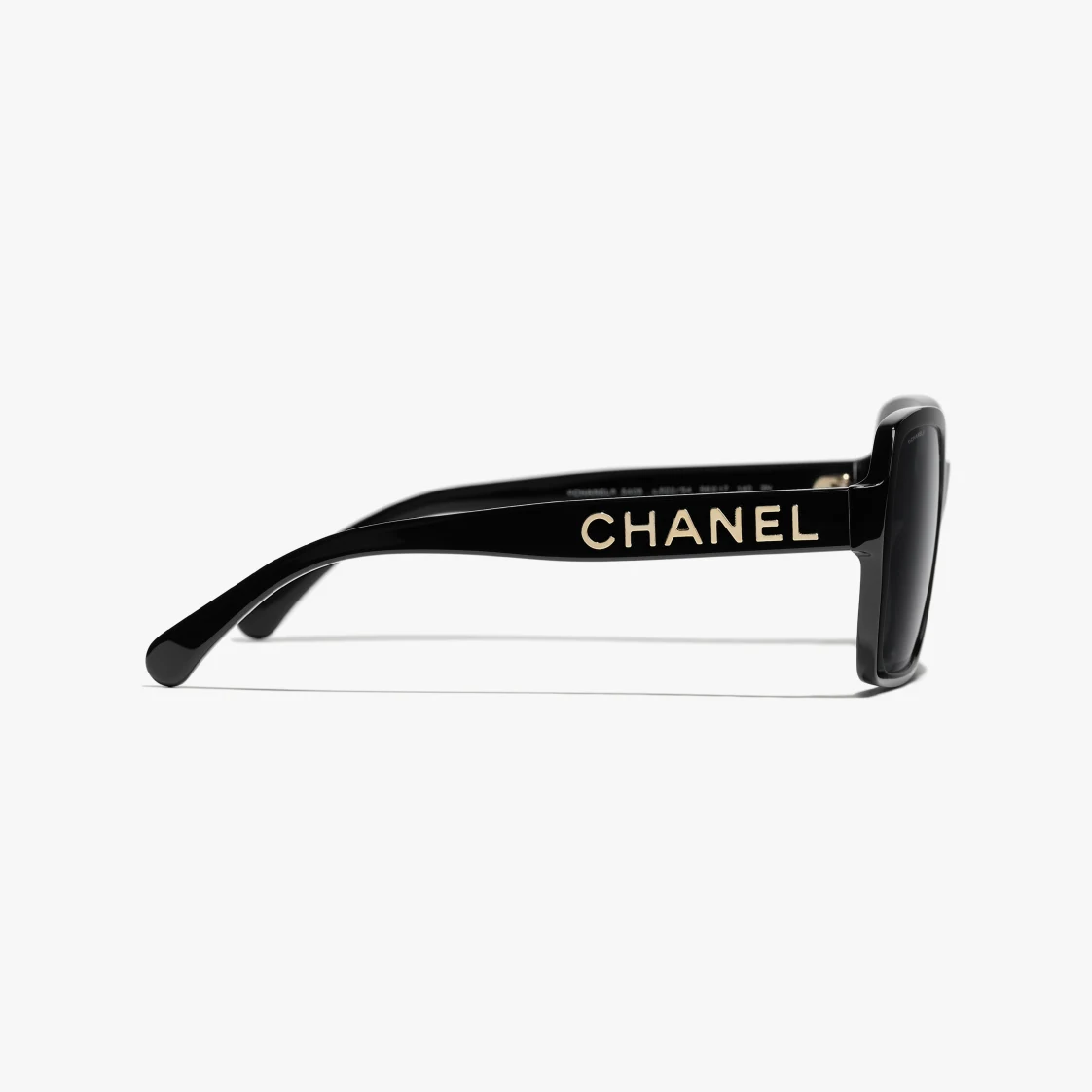 CHANEL-SQUARE SUNGLASSES Acetate Black - LuxuryEva