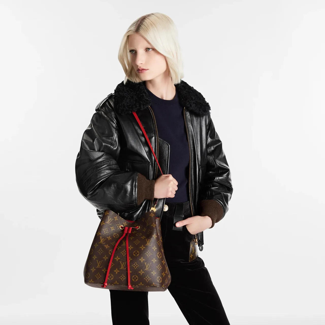 Neonoe M44021 - LuxuryEva