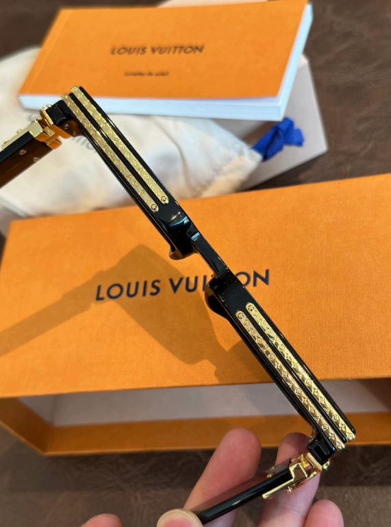 LV Z1165E 1.1 Millionaires Sunglasses - LuxuryEva