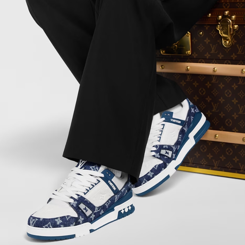 1A9JGT LV Trainer Sneaker - LuxuryEva