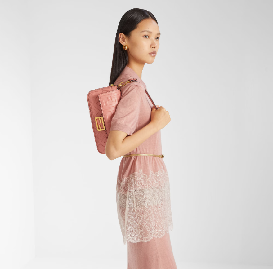 FENDI Baguette Pink - LuxuryEva