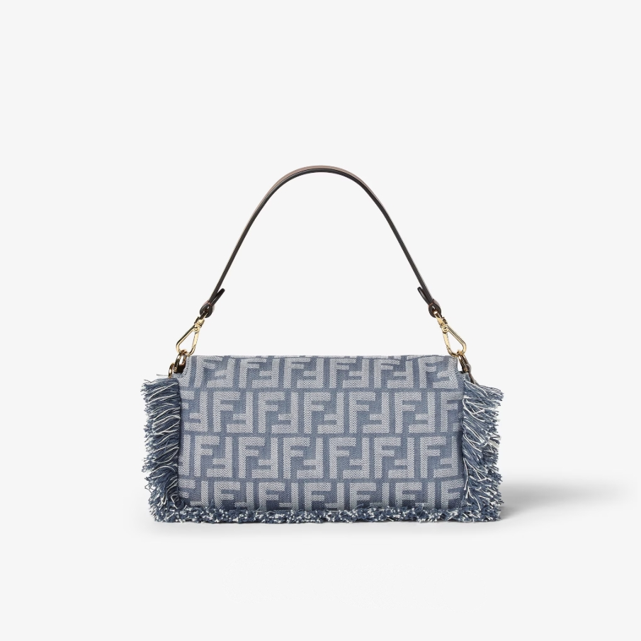 Fendi Baguette - LuxuryEva