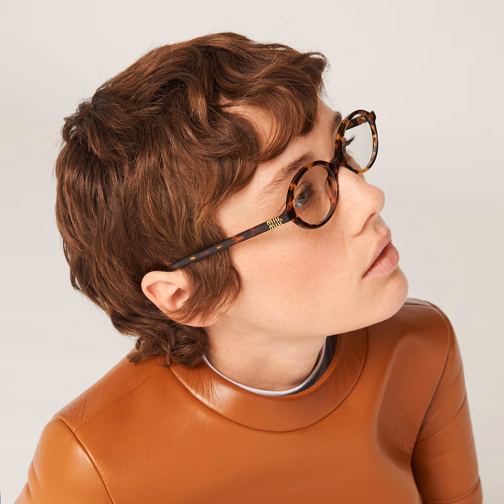 Miu Regard sunglasses - LuxuryEva