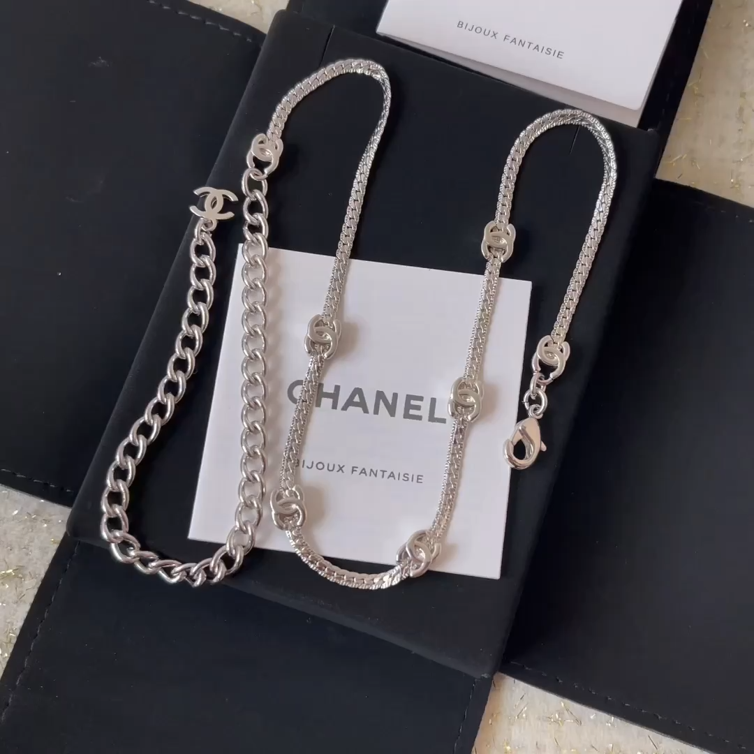 Chanel 24B Snake Chain 5C Necklace – Multi-Wear Choker - LuxuryEva