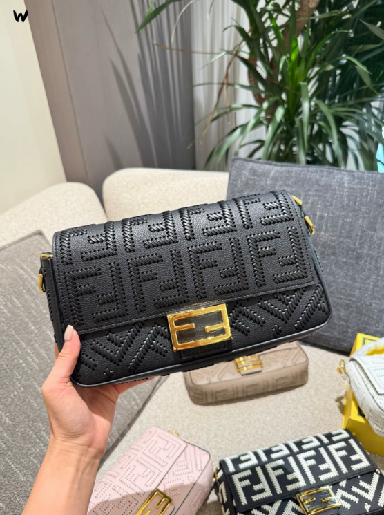 FENDI Baguette - LuxuryEva