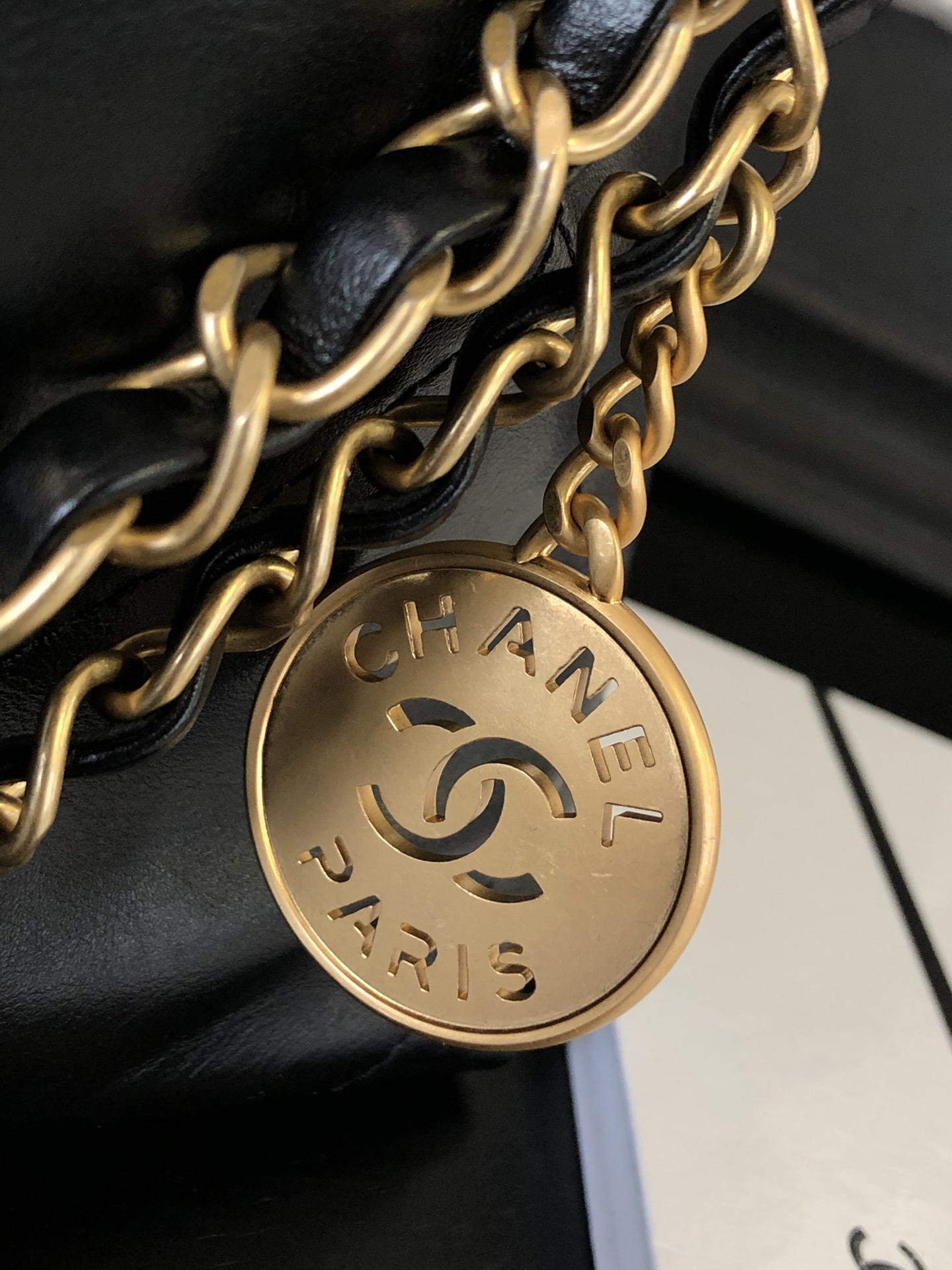 CHANEL 22 Small Handbag - LuxuryEva