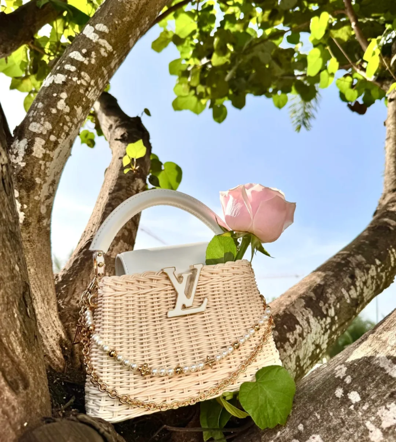LV Pearl River Bag Charm M02608 - LuxuryEva