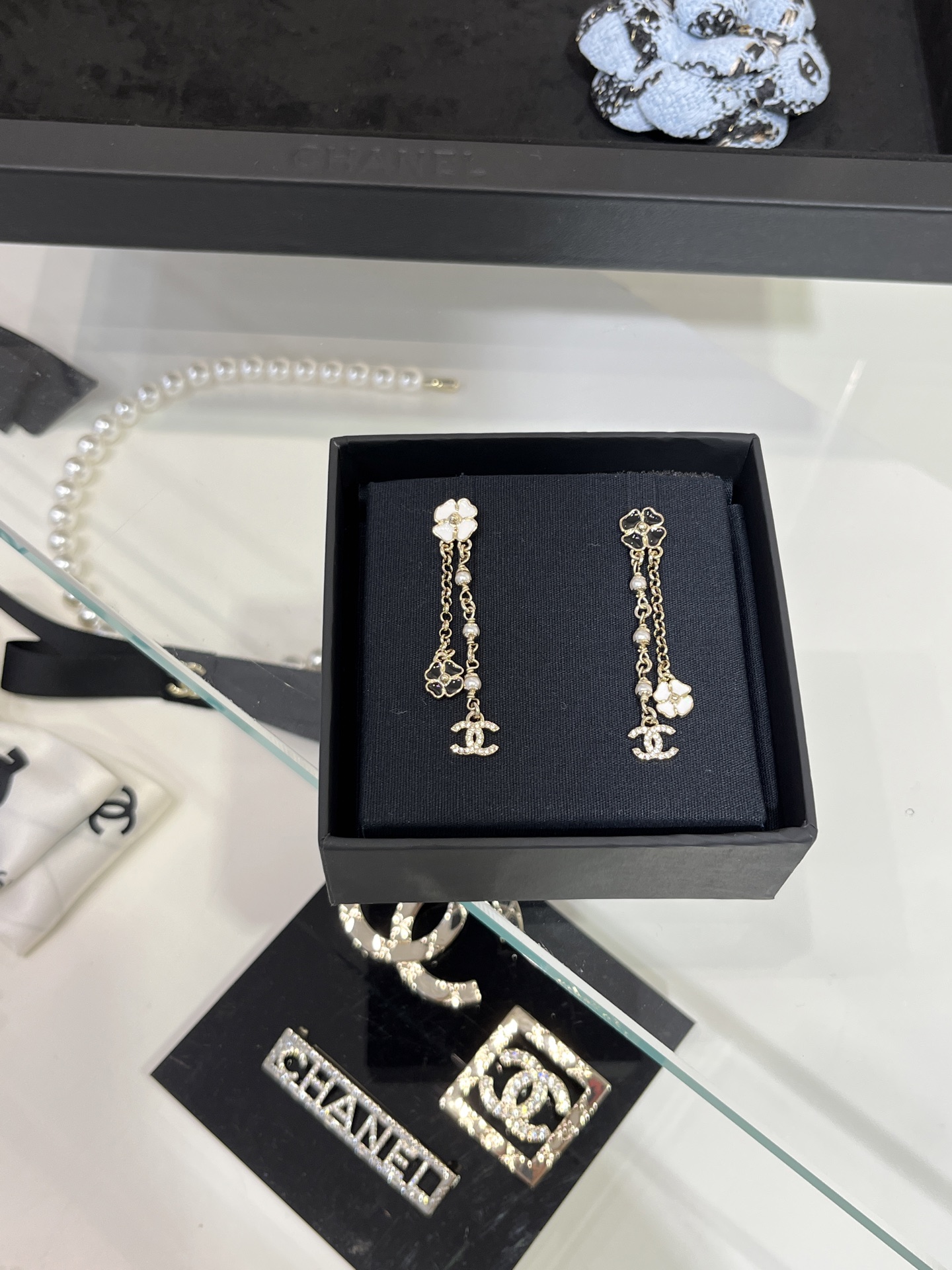 CHANEL 25P New Black & White Enamel Mini Clover & Camellia Double C Drop Earrings - LuxuryEva
