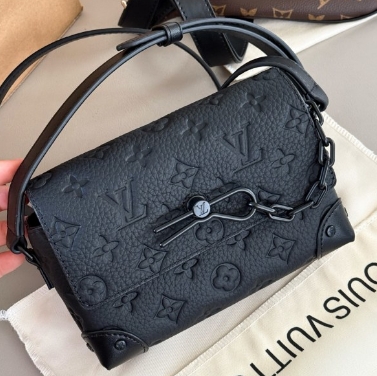 LV M81746 Steamer Wearable Wallet - LuxuryEva