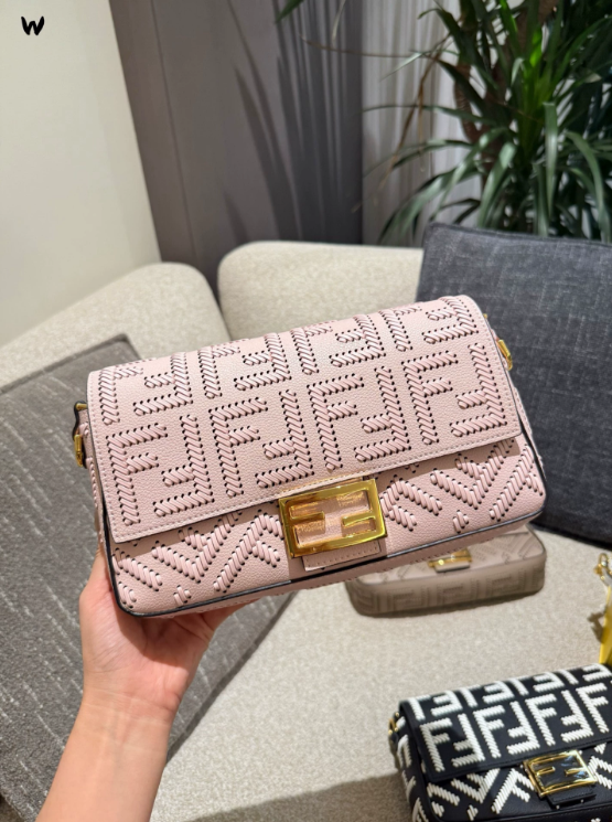 FENDI Baguette - LuxuryEva