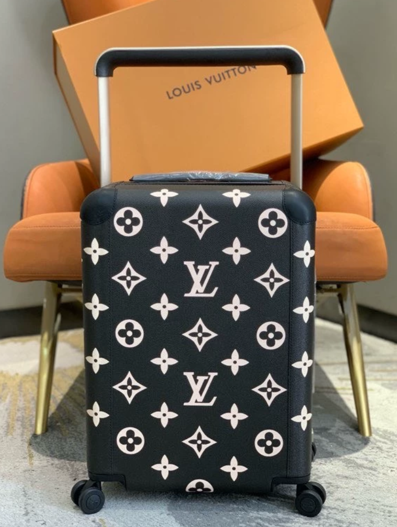 LV Horizon 55 M10256 - LuxuryEva