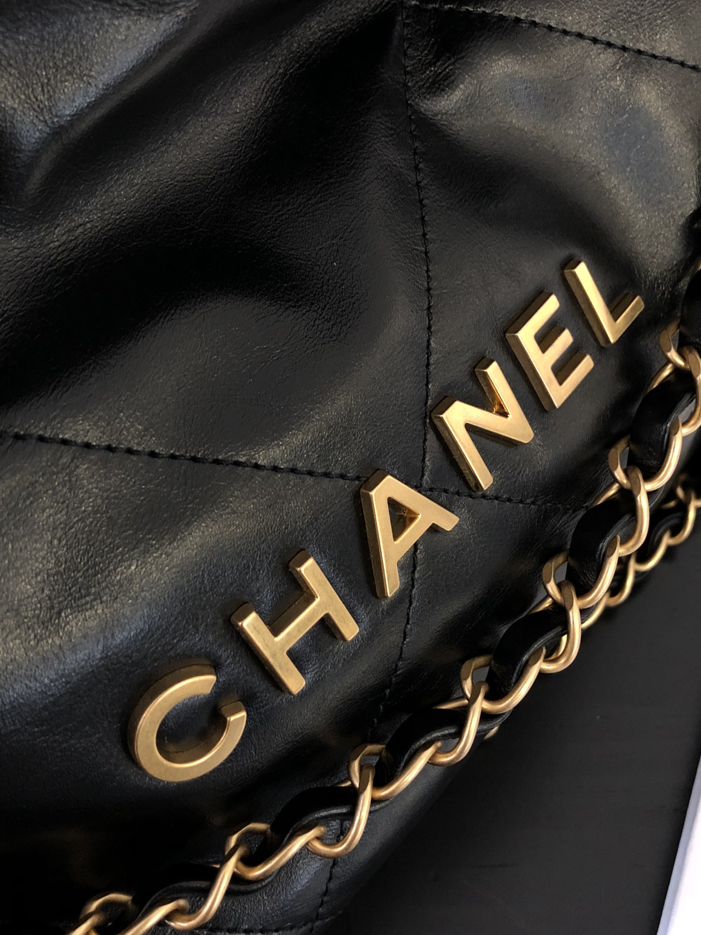 CHANEL 22 Small Handbag - LuxuryEva