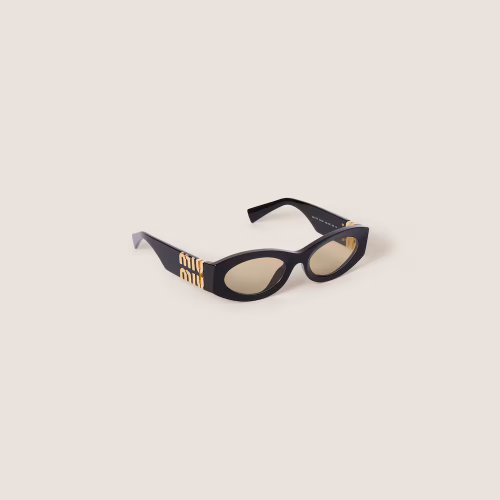 FROM THE RUNWAY Miu Glimpse sunglasses MYR 2,060 - LuxuryEva