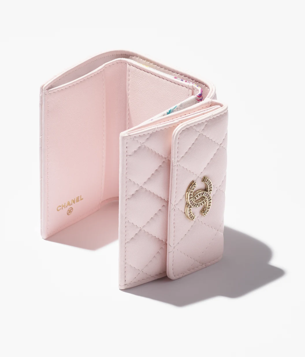 CHANEL Small Flap Wallet-Light Pink - LuxuryEva
