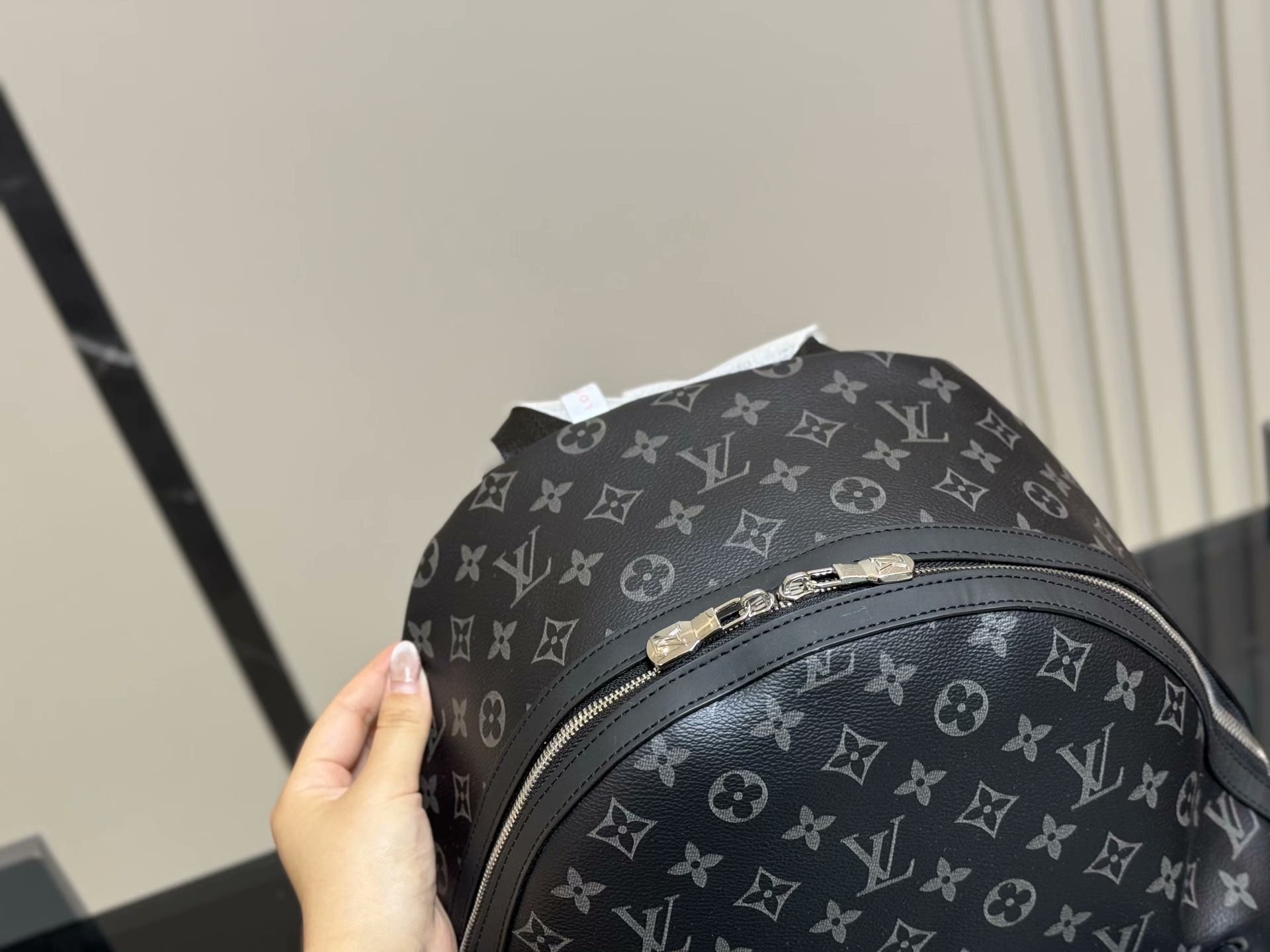 LV Discovery Backpack PM M22558 - LuxuryEva