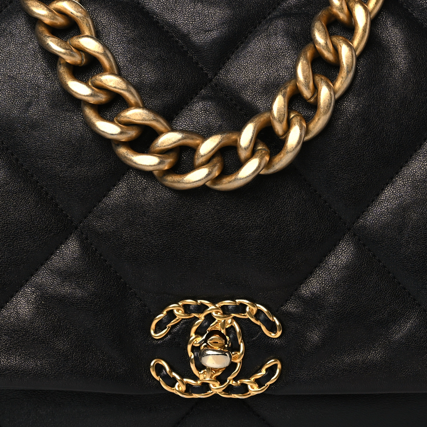Lambskin Quilted Chanel 19 Flap Black - LuxuryEva